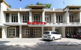 Reddoorz Near Jogja City Mall 3